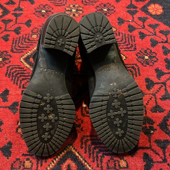 Sam Edelman Black Suede Chelsea Boot - 6.5 - Picture 3 of 11